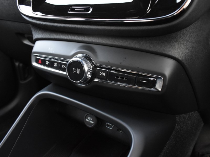 Used Volvo XC40 2025 for sale - 78199142: Photo 21