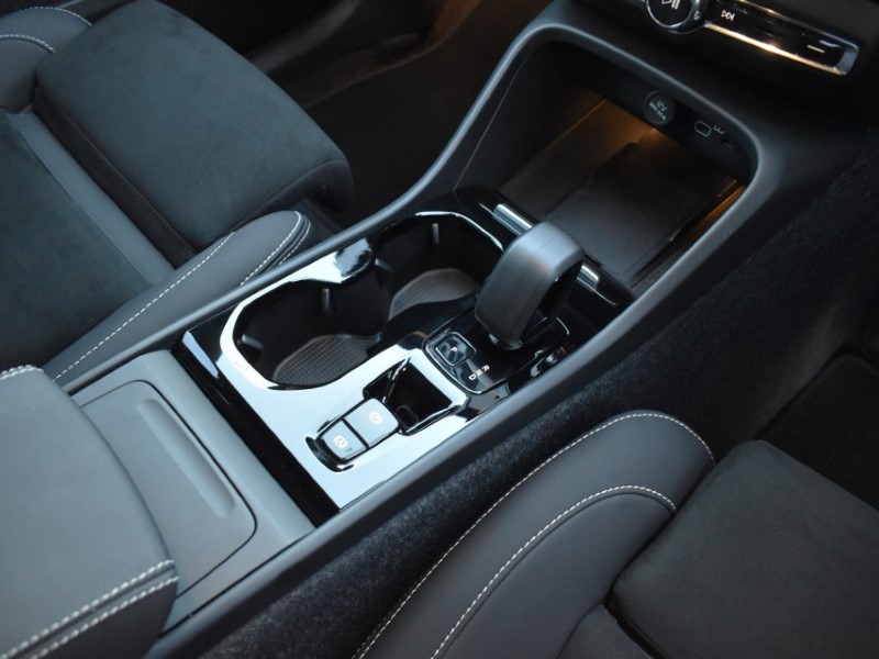 Used Volvo XC40 2025 for sale - 77005503: Photo 25