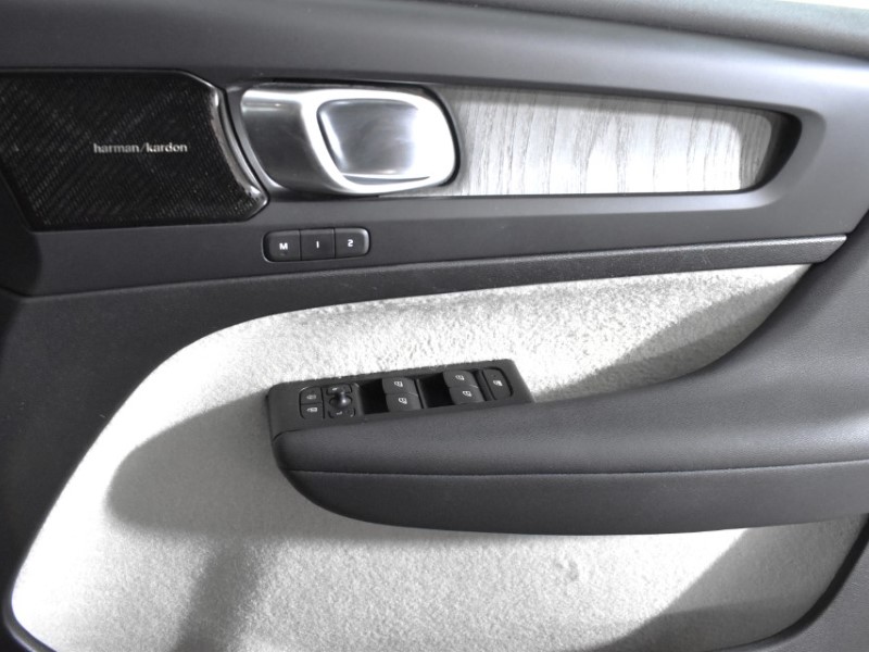 Used Volvo XC40 2020 for sale - 76981544: Photo 39