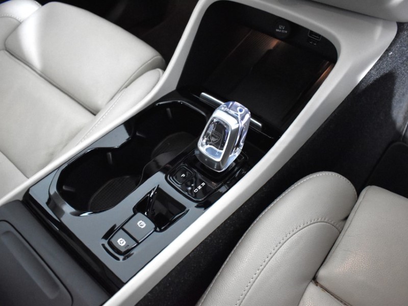 Used Volvo XC40 2020 for sale - 76981544: Photo 42