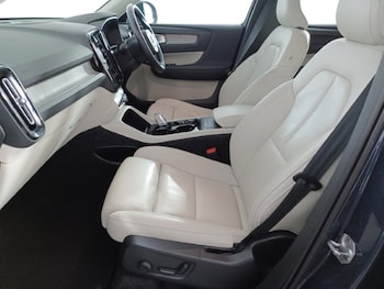 Used Volvo XC40 2020 for sale - 76981544: Photo