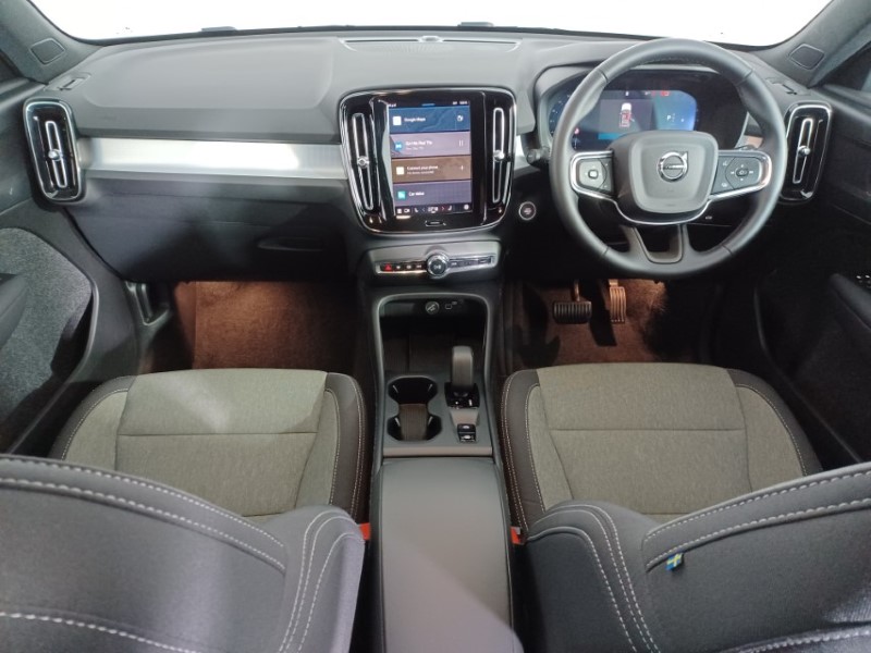 Used Volvo XC40 2025 for sale - 76981318: Photo 11