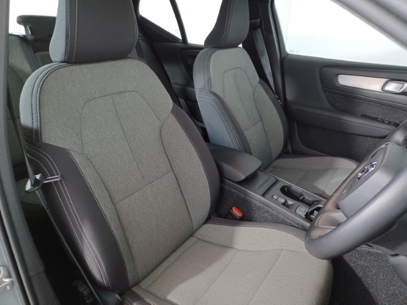 Used Volvo XC40 2025 for sale - 76981318: Photo 12