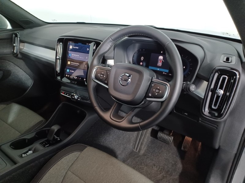 Used Volvo XC40 2025 for sale - 76981318: Photo 31