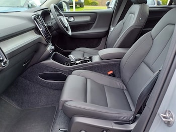 Used Volvo XC40 2025 for sale - 78744861: Photo
