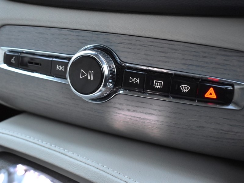 Used Volvo XC90 2025 for sale - 76981664: Photo 32