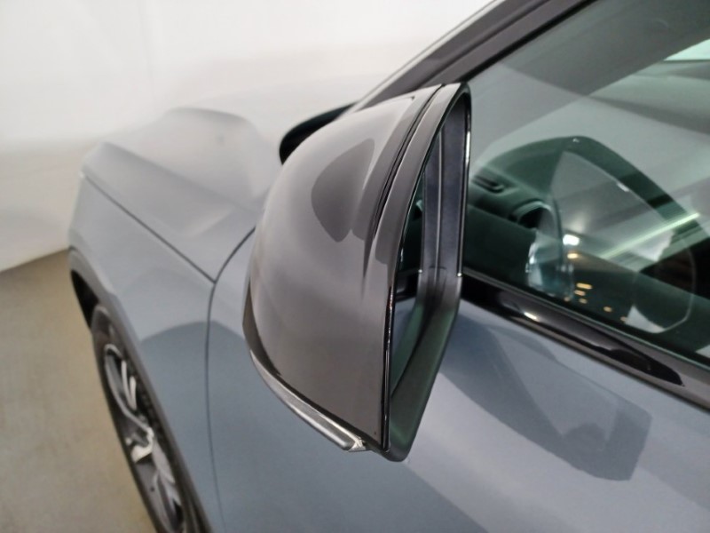 Used Volvo XC40 2022 for sale - 76982389: Photo 44