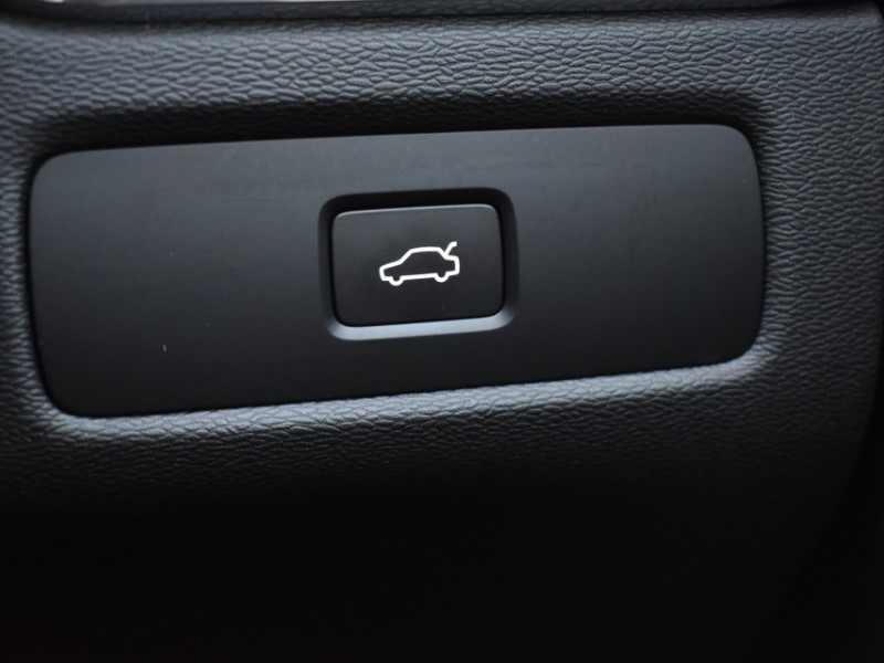 Used Volvo XC60 2025 for sale - 77803943: Photo 23