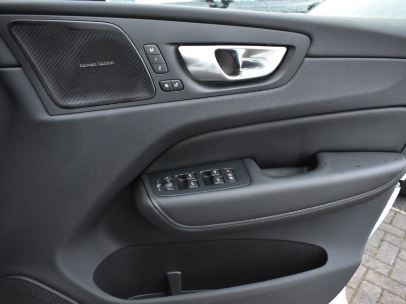 Used Volvo XC60 2025 for sale - 77803943: Photo 24