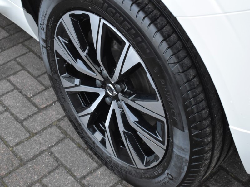 Used Volvo XC60 2025 for sale - 77803943: Photo 49