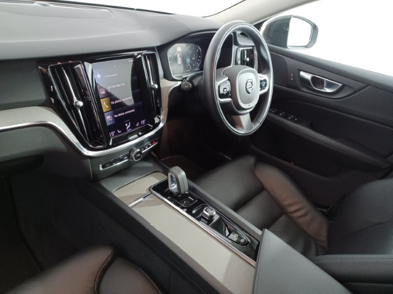 Used Volvo V60 2021 for sale - 76982450: Photo 14