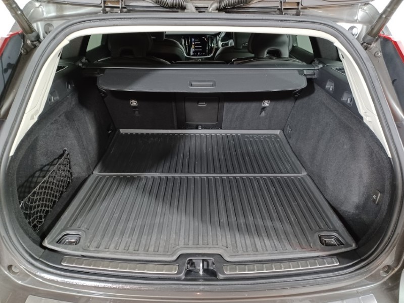 Used Volvo V60 2021 for sale - 76982450: Photo 18