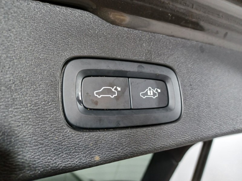 Used Volvo V60 2021 for sale - 76982450: Photo 19