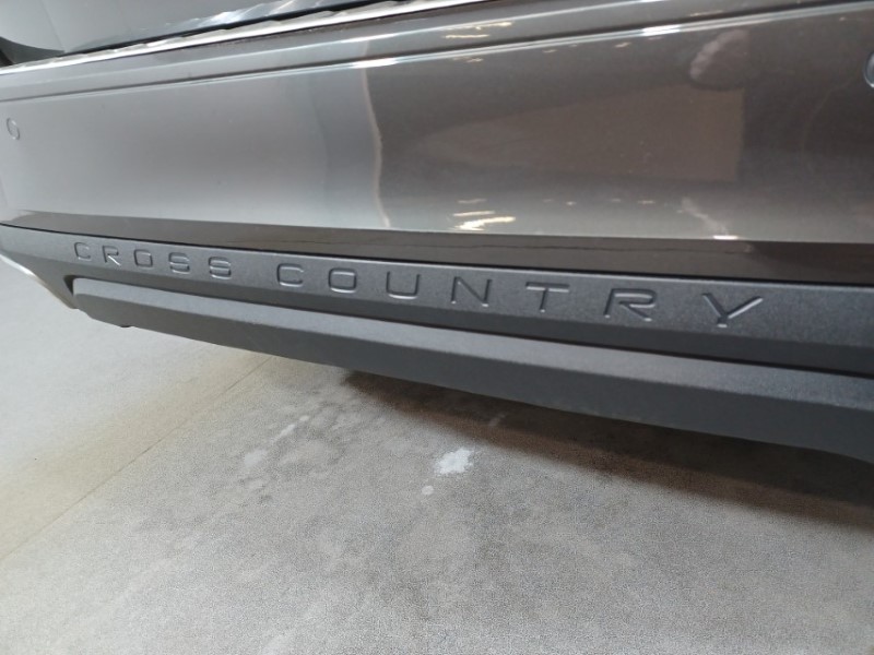 Used Volvo V60 2021 for sale - 76982450: Photo 40