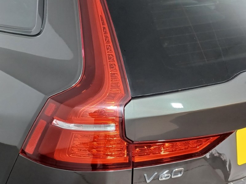 Used Volvo V60 2021 for sale - 76982450: Photo 41