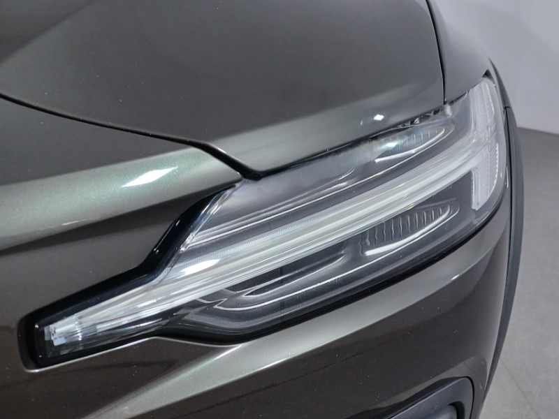 Used Volvo V60 2021 for sale - 76982450: Photo 50