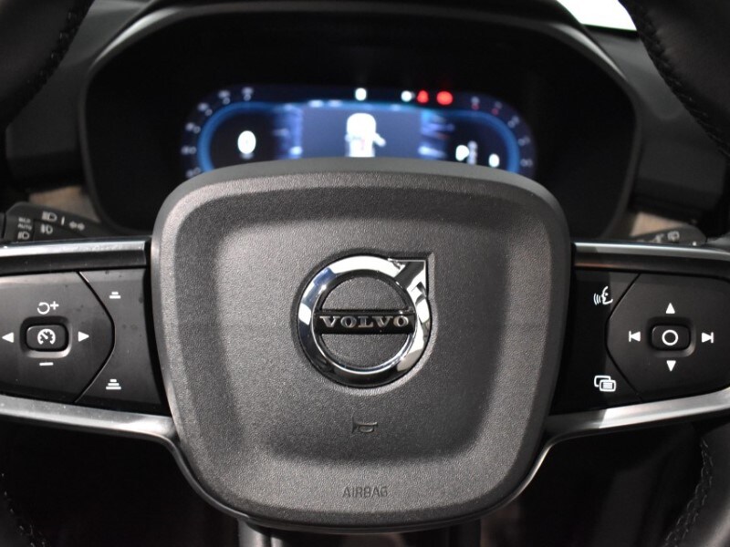 Used Volvo XC40 2024 for sale - 76981041: Photo 26