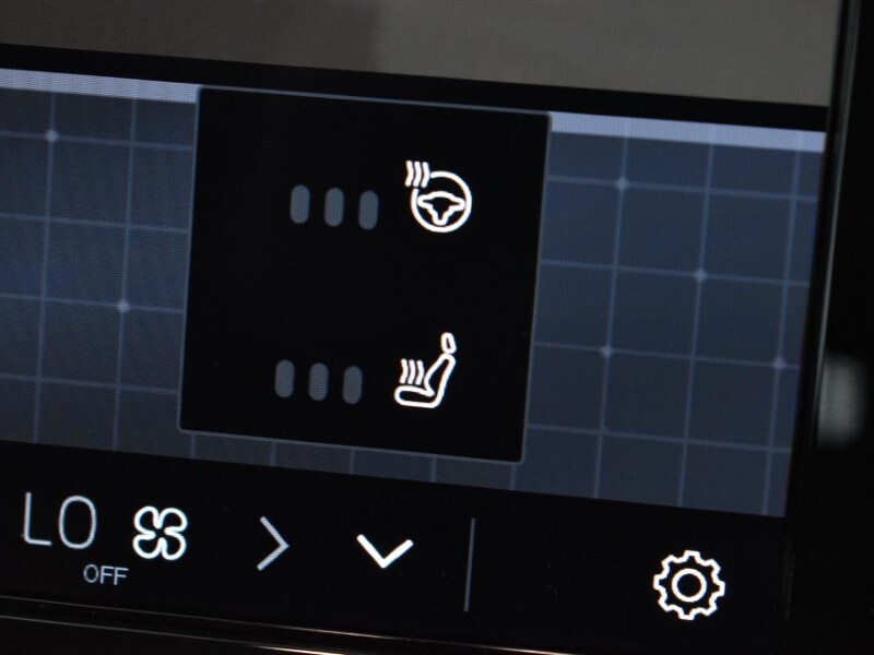 Used Volvo XC40 2024 for sale - 76981041: Photo 33