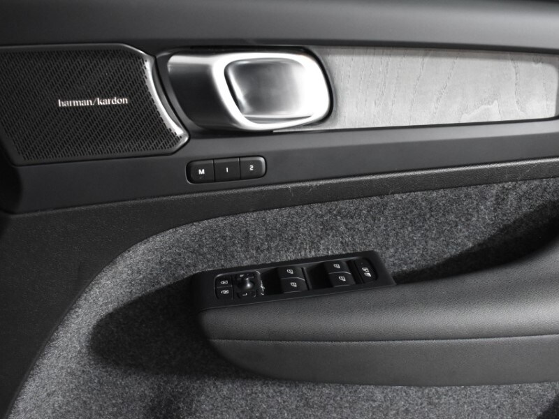 Used Volvo XC40 2024 for sale - 76981041: Photo 38