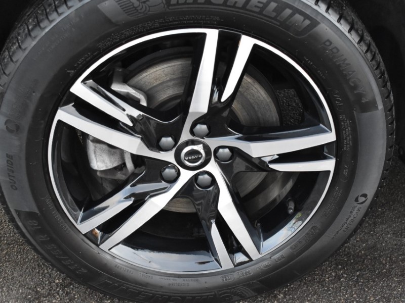 Used Volvo XC40 2022 for sale - 77087669: Photo 10