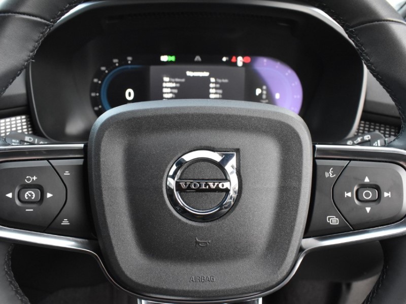 Used Volvo XC40 2022 for sale - 77087669: Photo 23