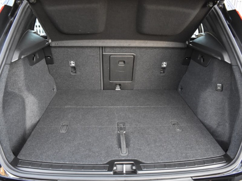 Used Volvo XC40 2022 for sale - 77087669: Photo 36