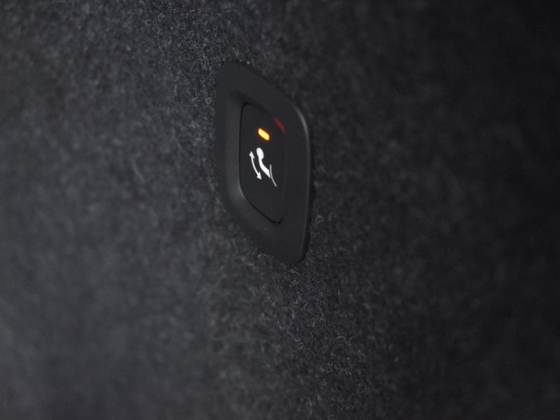 Used Volvo XC40 2022 for sale - 77087669: Photo 38