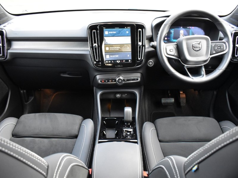 Used Volvo XC40 2025 for sale - 77270944: Photo 11