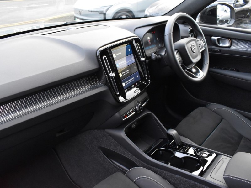 Used Volvo XC40 2025 for sale - 77270944: Photo 33