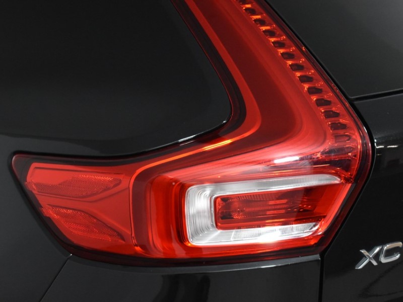 Used Volvo XC40 2022 for sale - 76981027: Photo 37