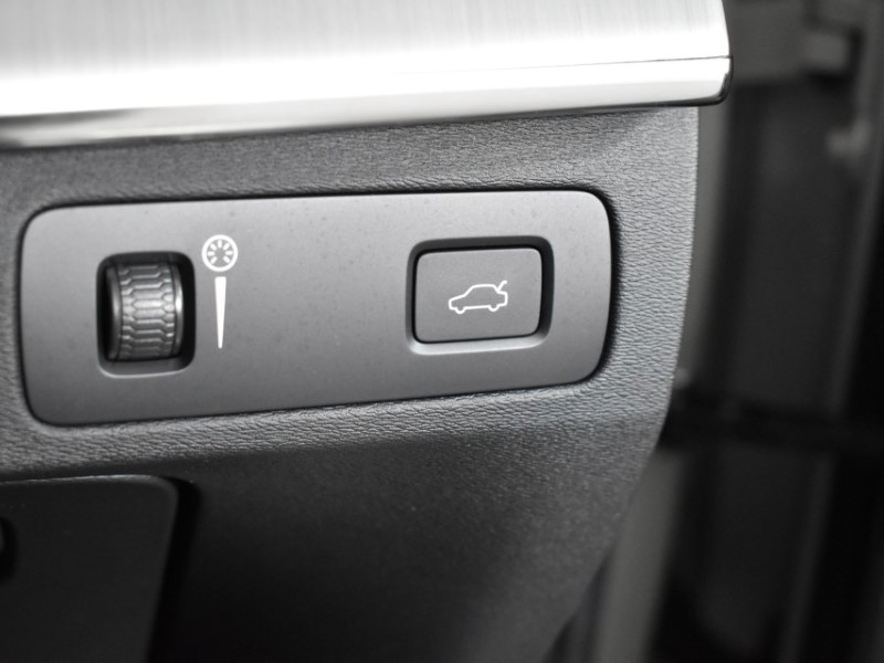 Used Volvo XC90 2021 for sale - 76981922: Photo 38