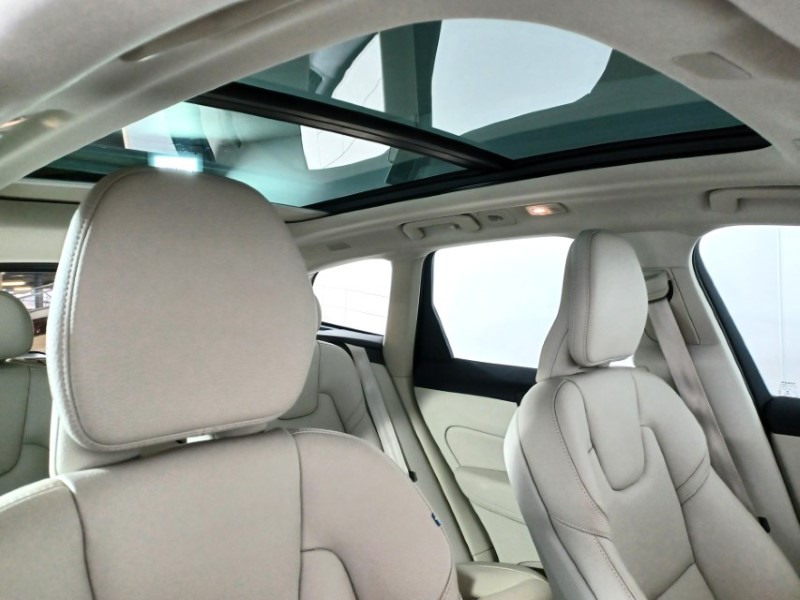 Used Volvo XC60 2021 for sale - 77233683: Photo 13