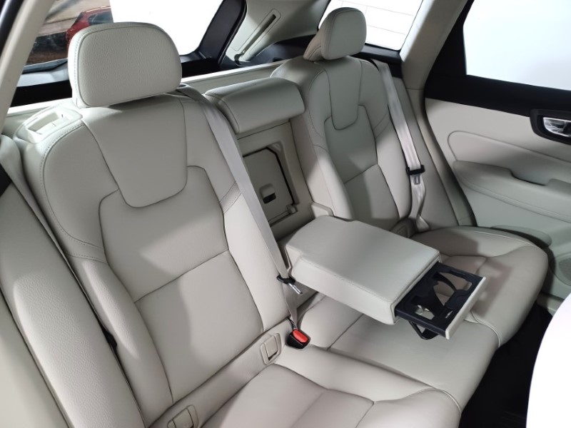 Used Volvo XC60 2021 for sale - 77233683: Photo 16