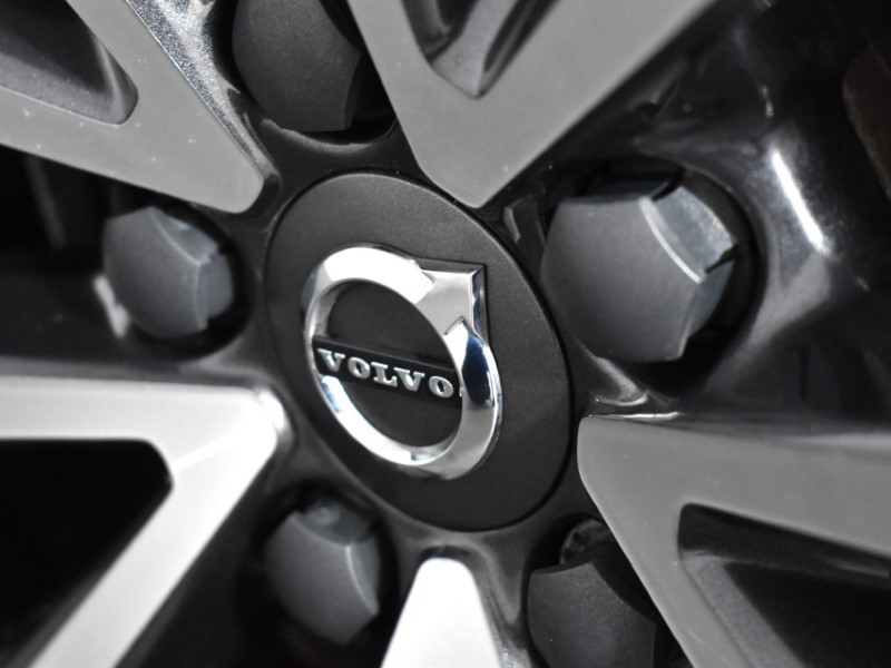 Used Volvo XC60 2021 for sale - 77233683: Photo 42