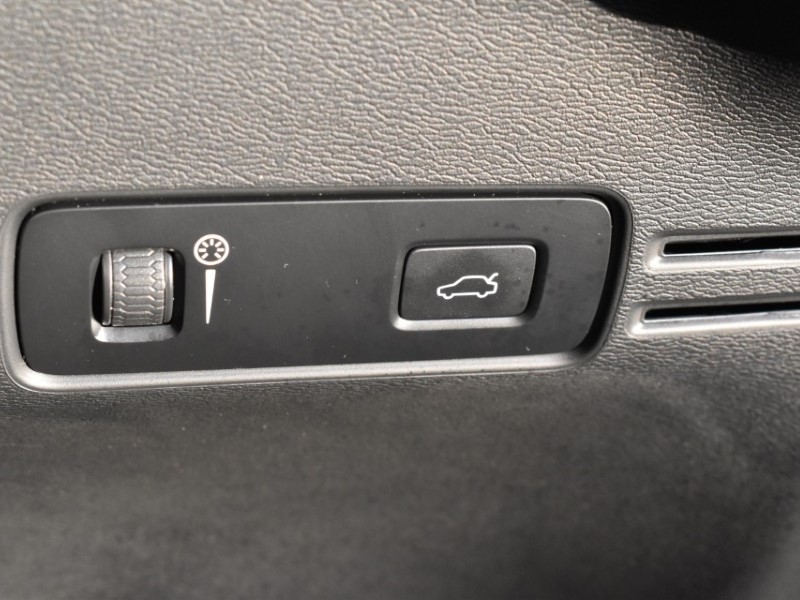 Used Volvo XC40 2021 for sale - 76981491: Photo 21