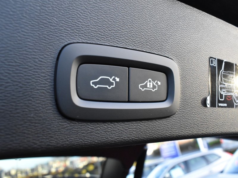 Used Volvo XC40 2021 for sale - 76981491: Photo 35