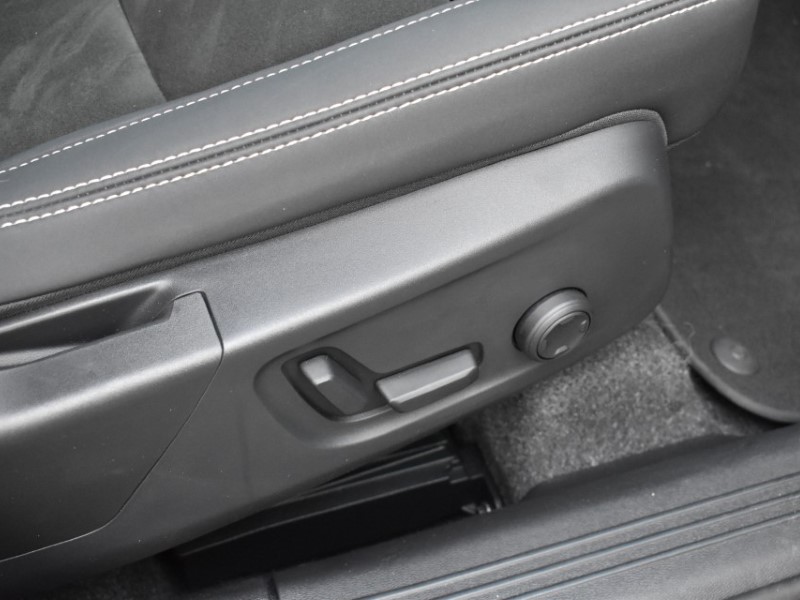 Used Volvo XC40 2025 for sale - 77087681: Photo 25