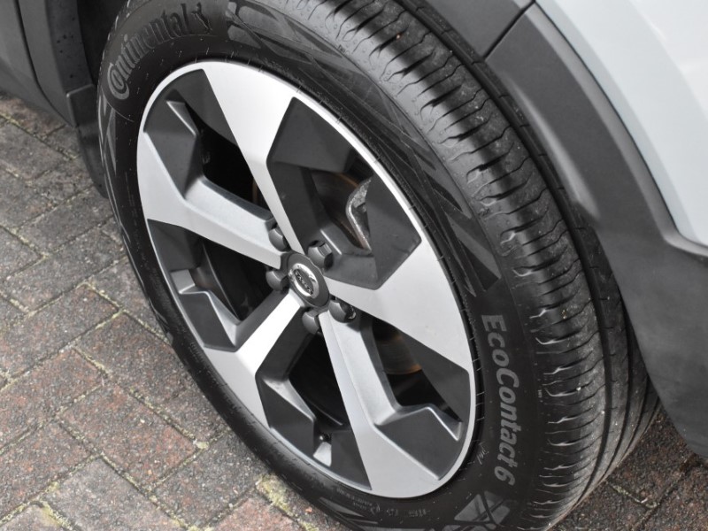 Used Volvo XC40 2025 for sale - 77087681: Photo 43