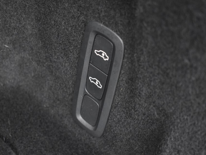 Used Volvo XC60 2020 for sale - 77483068: Photo 44