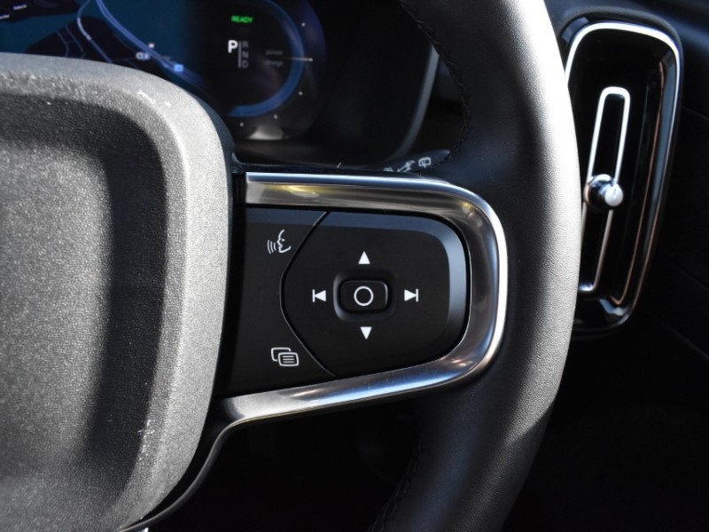 Used Volvo XC40 2023 for sale - 78011168: Photo 12