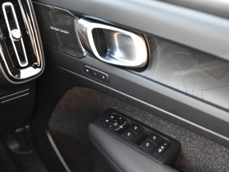 Used Volvo XC40 2023 for sale - 78011168: Photo 21