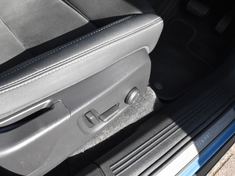 Used Volvo XC40 2023 for sale - 78011168: Photo 25