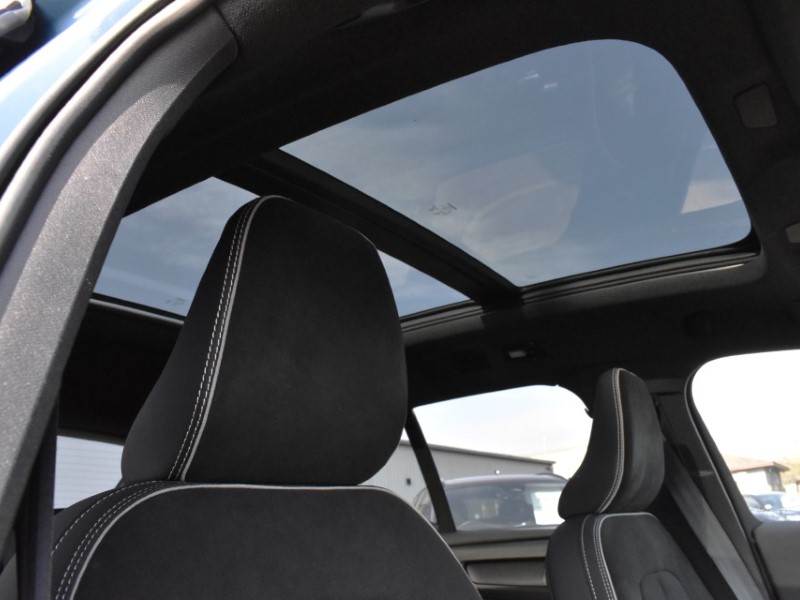 Used Volvo XC40 2023 for sale - 78011168: Photo 29