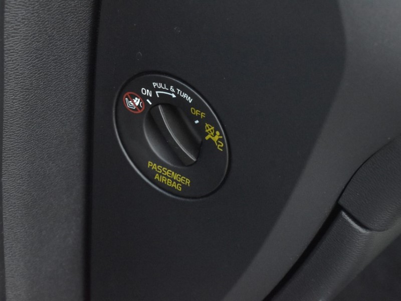 Used Volvo XC40 2023 for sale - 78011168: Photo 34