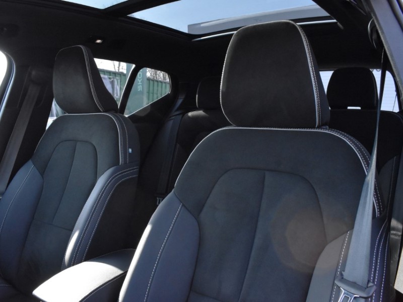 Used Volvo XC40 2023 for sale - 78011168: Photo 36