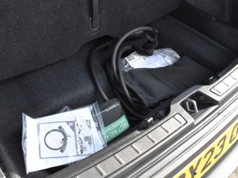 Used Volvo XC40 2023 for sale - 78011168: Photo 39