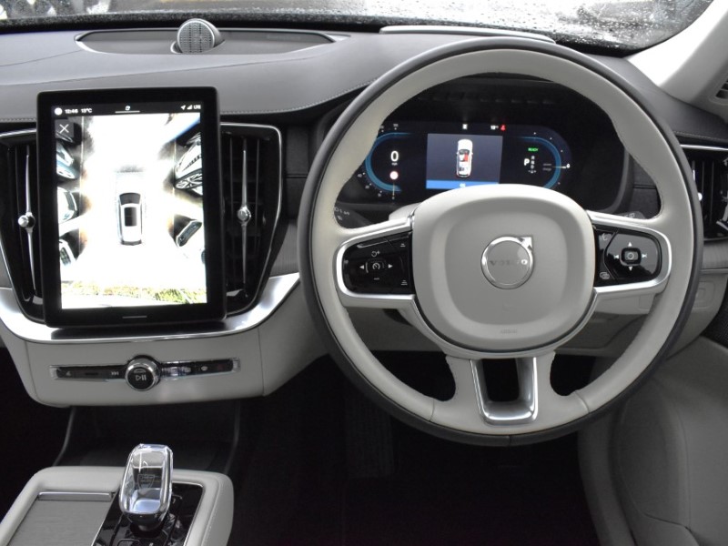 Used Volvo XC90 2025 for sale - 76981417: Photo 36