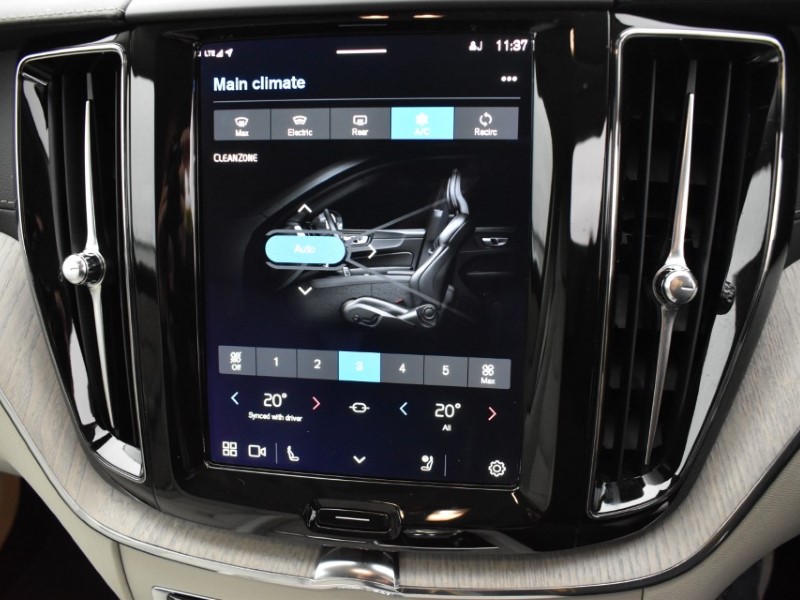 Used Volvo XC60 2021 for sale - 76980986: Photo 20