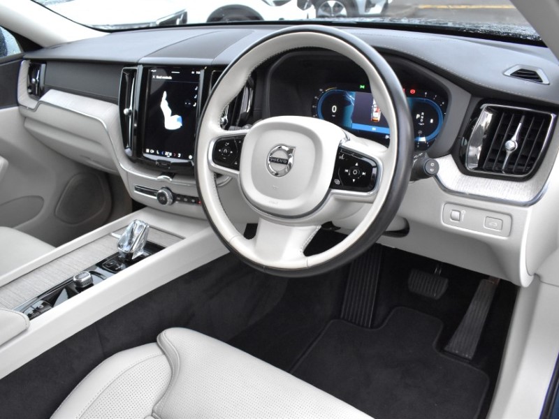 Used Volvo XC60 2021 for sale - 76980986: Photo 30