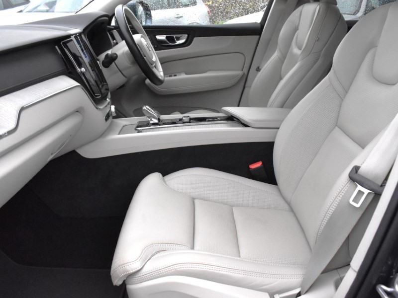 Used Volvo XC60 2021 for sale - 76980986: Photo 34